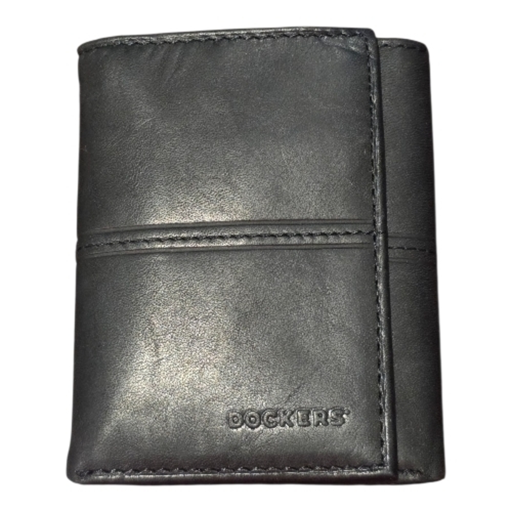🆕️ Dockers Black Leather Wallet